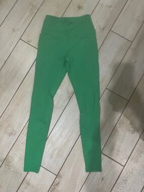 Lululemon and Antonio Melani